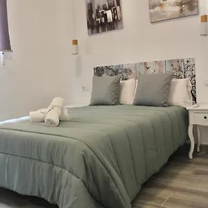 https://nuevo-apto-divina-pastora-n-3.1costadelsol.com